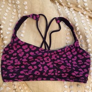 Lululemon sports bra